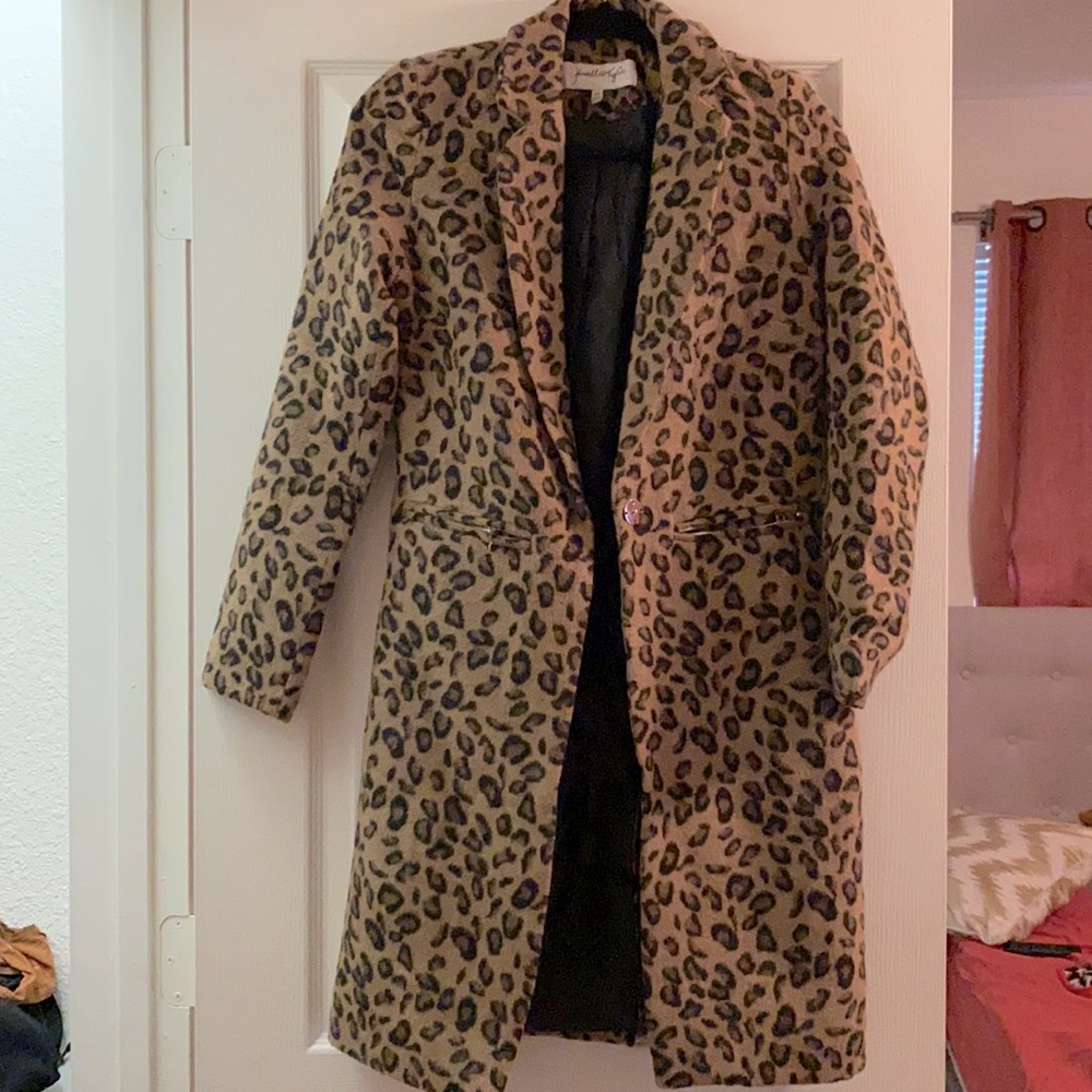 KENDALL AND KYLIE Leopard Print Notched Coat